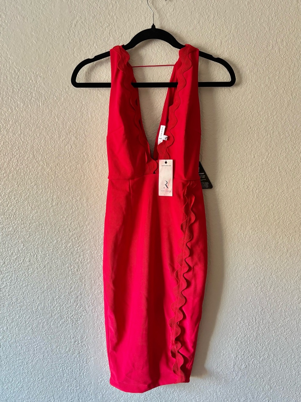 Rare London Red One-Shoulder Scallop-Trim Bodycon Dress